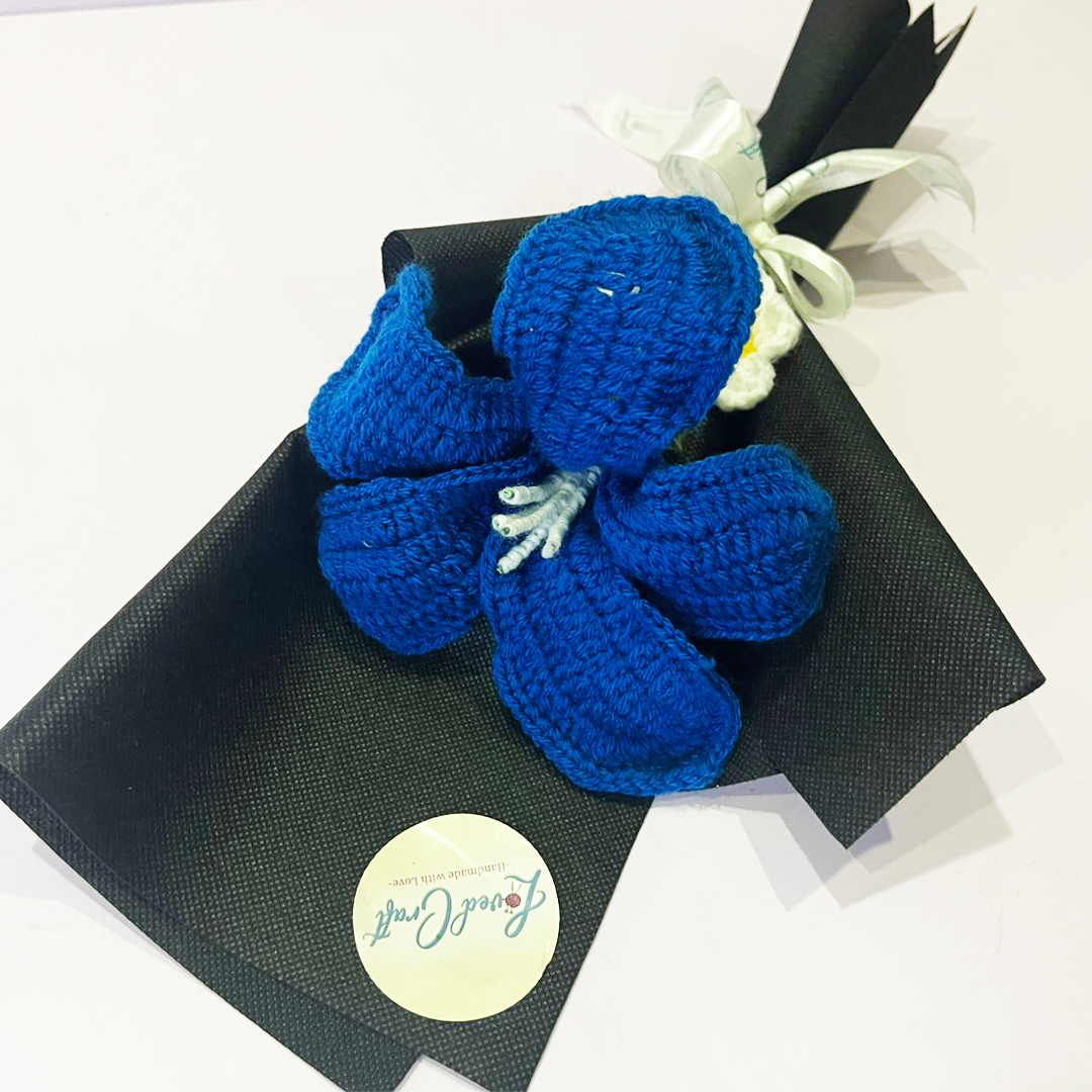 Loved Craft Special Blue Lilly