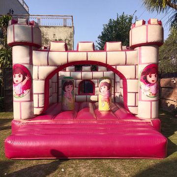 Loved Craft Dora Jumping Castle