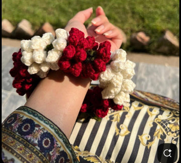 🌸 Loved Craft Handmade Maroon &amp; Off-White Gajra – Pair of 2