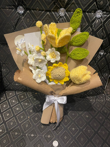 Loved CraftSunflower Crochet Bouquet