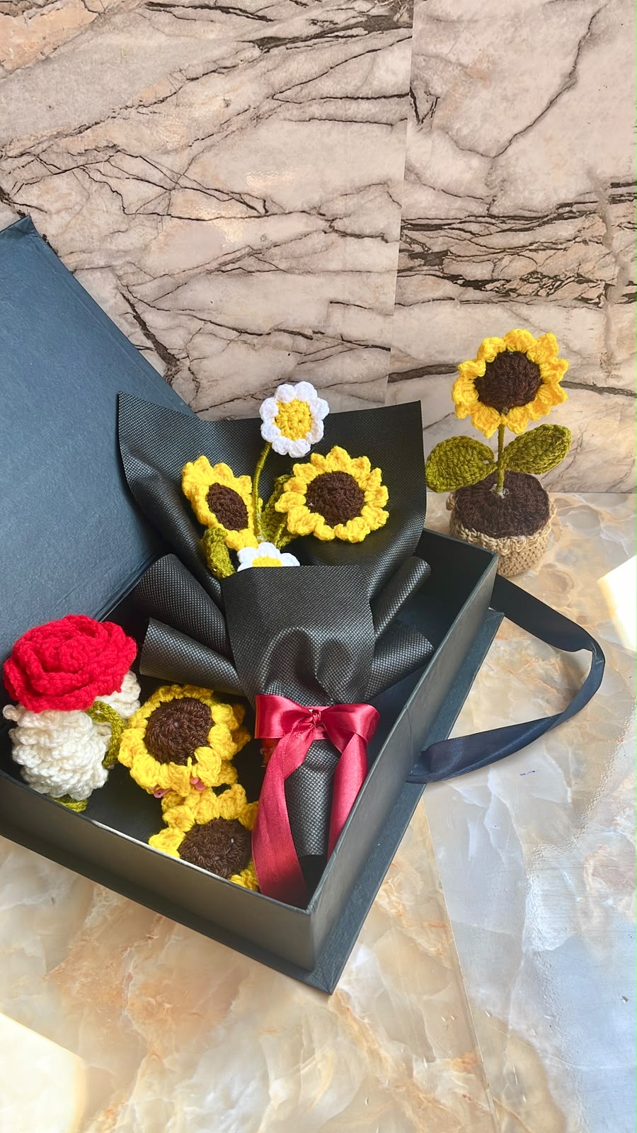 Handmade Crochet Sunflower Gift Box – Sunflower Bouquet, Mini Pot, Gajra, Hair Clip & Keychain | Loved Craft